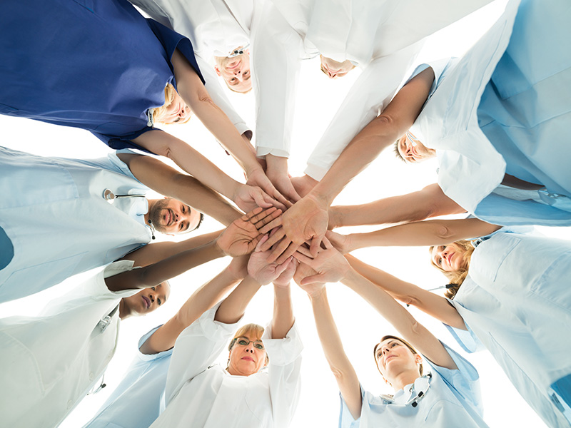 zusammenhalt-OHA-Praxis-team-work